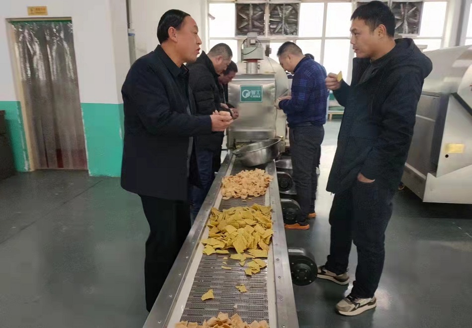 小型流水線電磁炒貨機(jī)